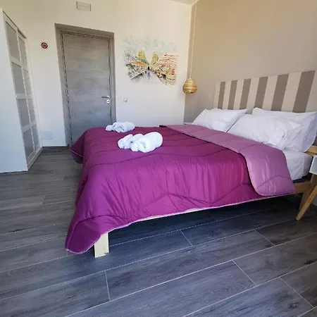 La Piccola Formica Charme Pensión Palermo